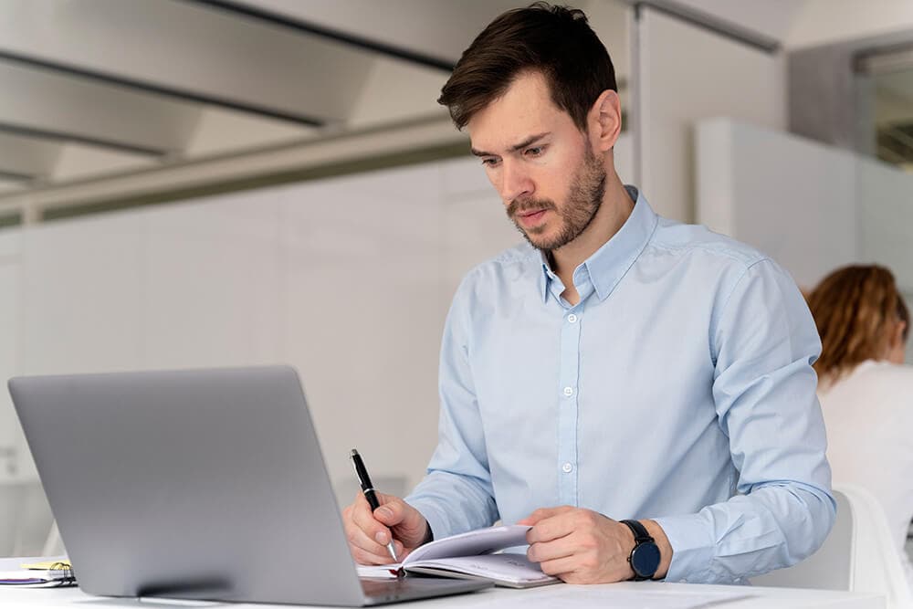 Si tienes una tienda online o estás pensando en lanzar una, ya no necesitas depender de complicadas hojas de cálculo o programas de contabilidad pocos intuitivos y difíciles de manejar.